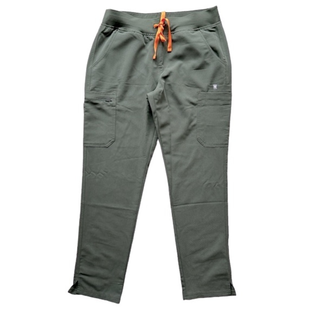 NWOT Figs Zamora Jogger Scrub Pants Size Medium
